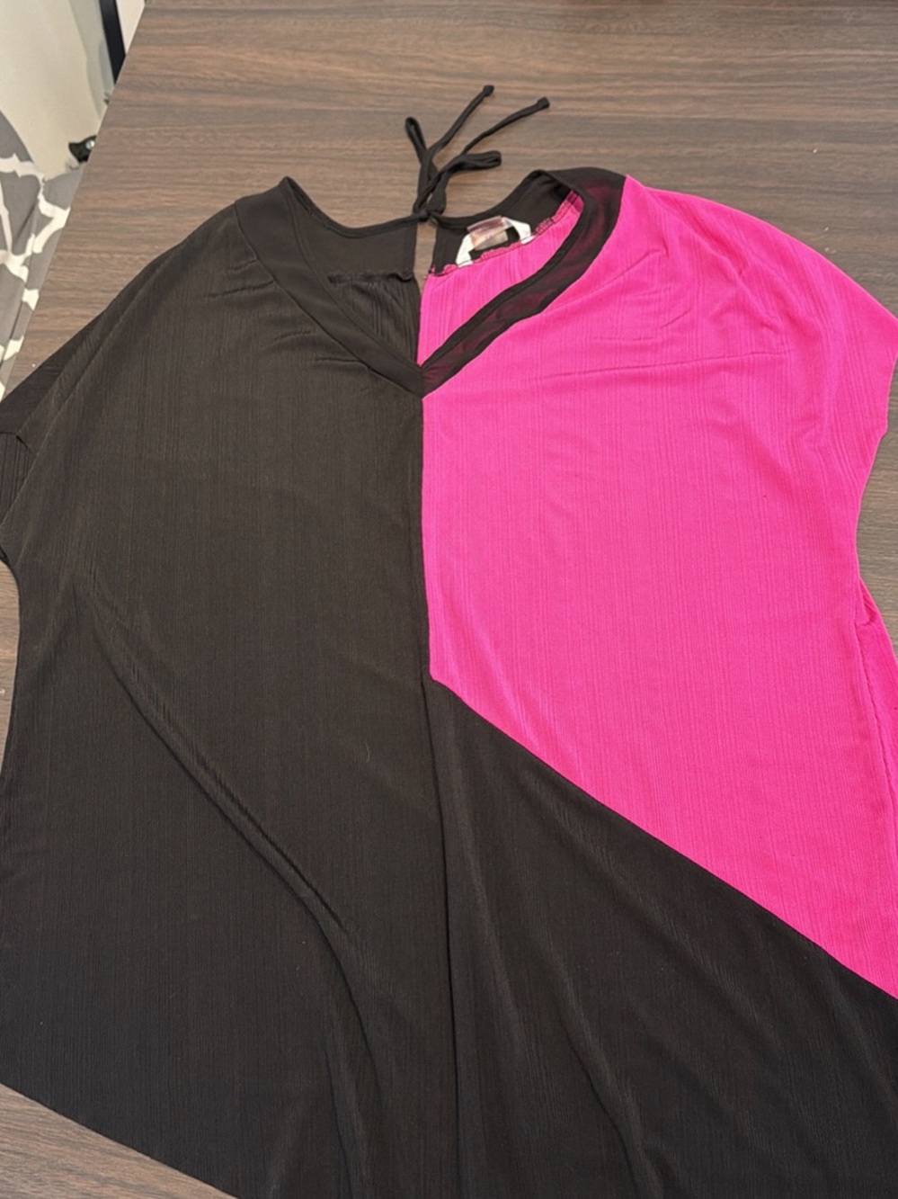 Nygard Colorblock Black and Hot Pink V-Neck Women’s Top